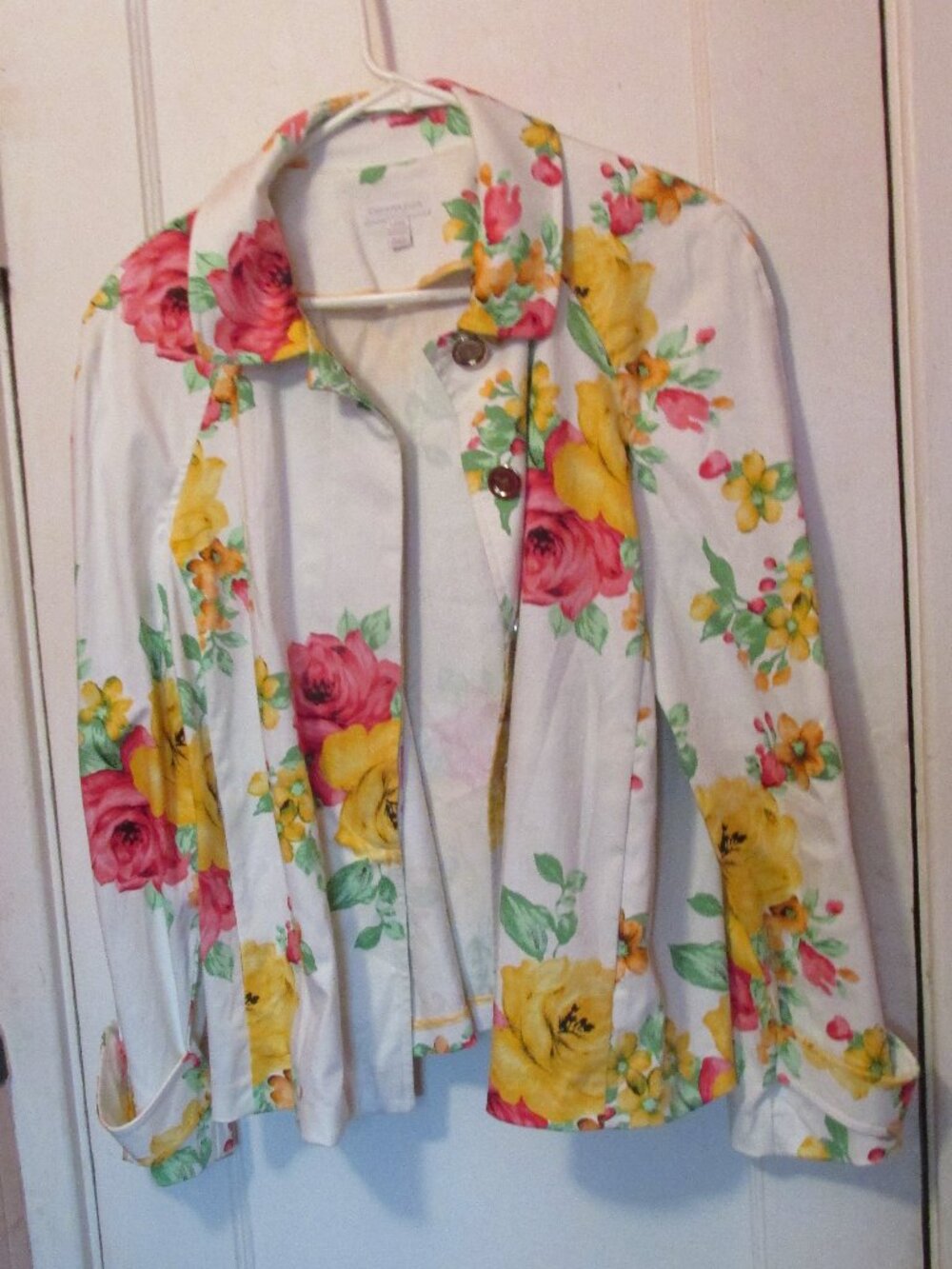 Charter Club white jacket floral print size large Roses